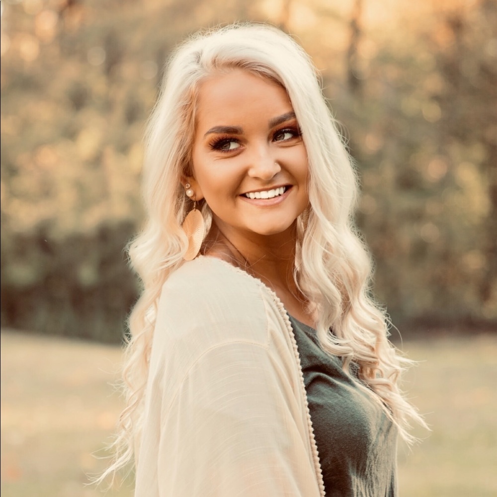 Meet your Posher, Madison